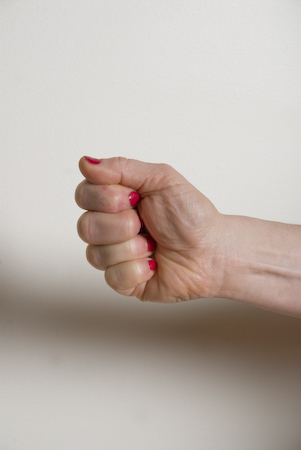 Hand Exercise - Innergy Corporate Yoga Inc.